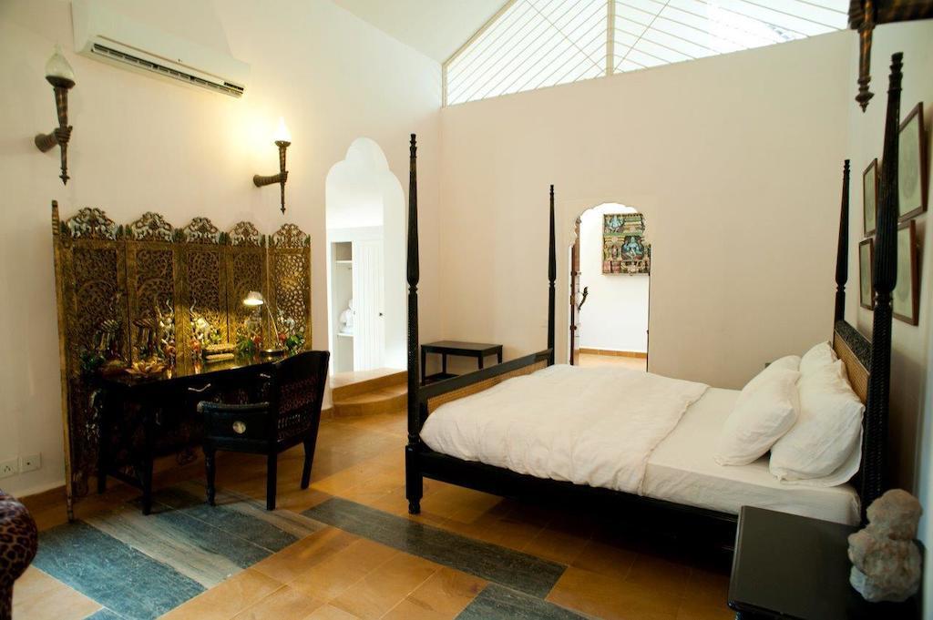 Hotel Neemrana'S Ishavilas *